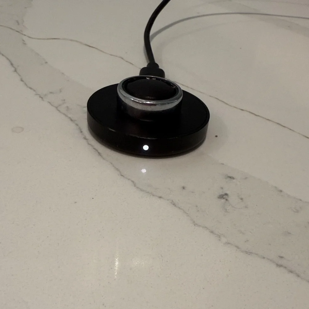 Oura Ring - Picture 4 of 4